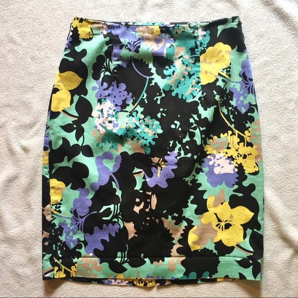 Floral Pencil Skirt • WORTHINGTON - Picture 2 of 8